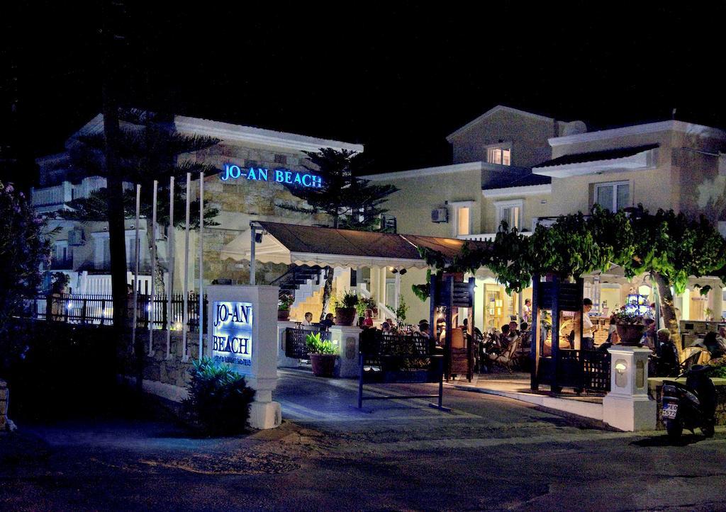 Jo An Beach Hotel Adelianos Kampos Bagian luar foto