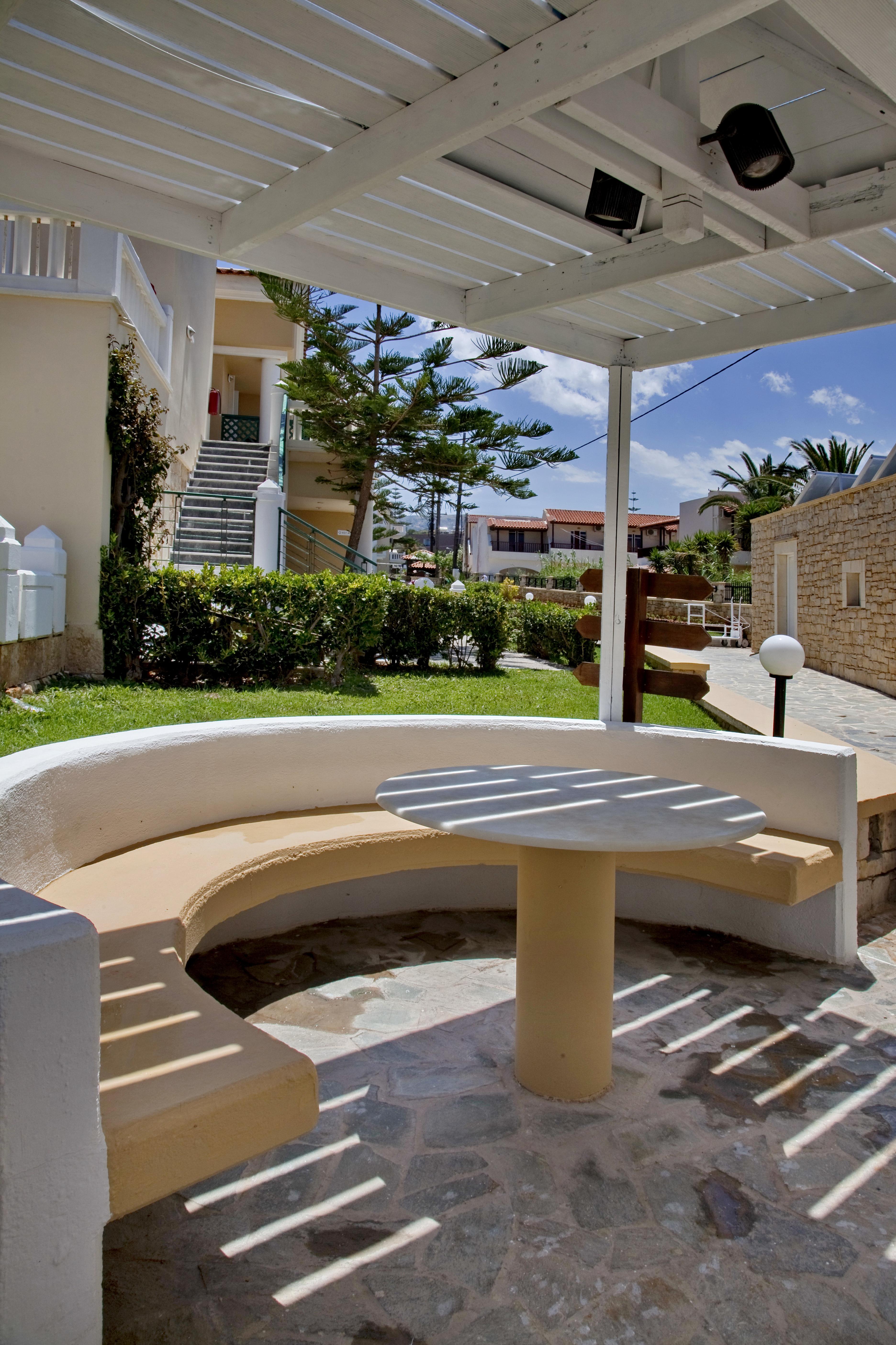 Jo An Beach Hotel Adelianos Kampos Bagian luar foto